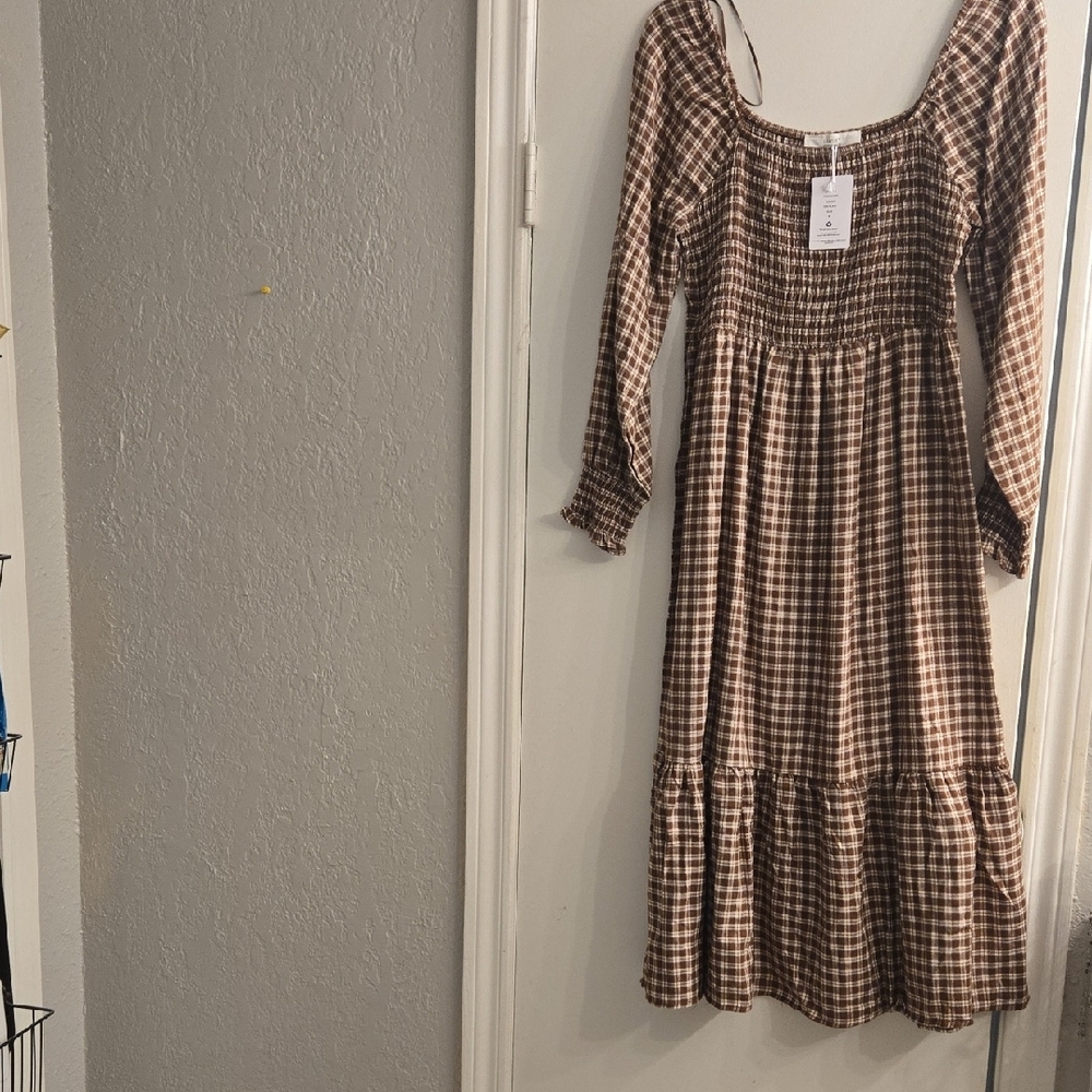 Lucky Brand Brown and Beige Plaid Smocked Midi Dress - Picture 5 of 5